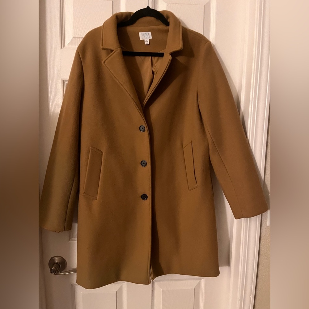 Time and Tru Camel Coat in women’s size large.